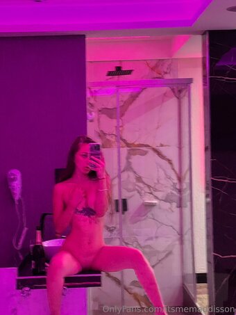 itsmemaddisson Nude Leaks Photo 5