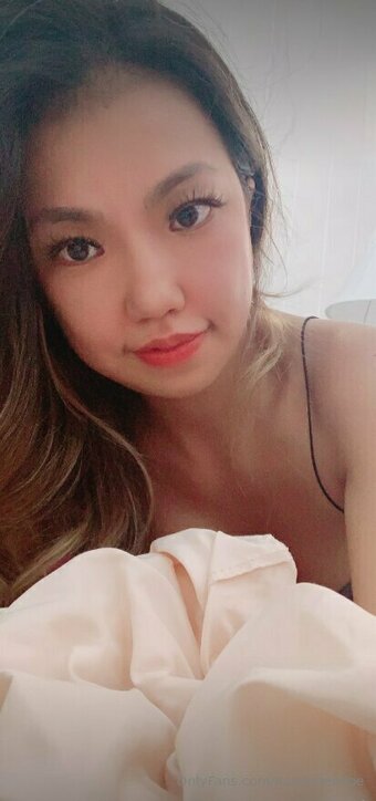 itsmichebabe Nude Leaks Photo 10
