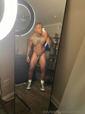 itsofficiallyty itsofficiallyty