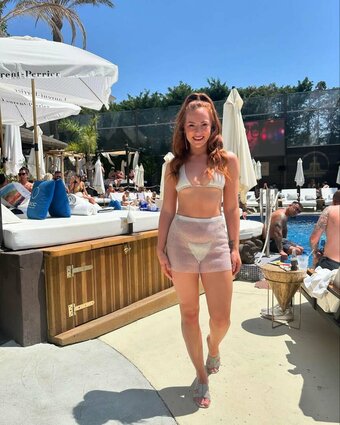 itsredredred / Red Nude Leaks Photo 6