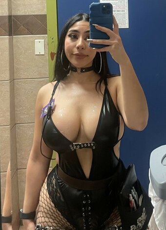 itssarapr Nude Leaks Photo 16