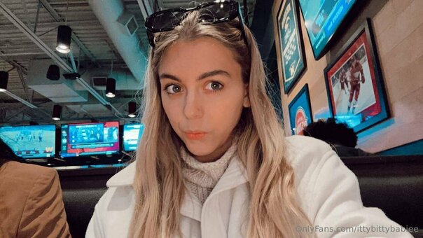 ittybittybabiee / Cloe Laurent Nude Leaks OnlyFans Photo 12