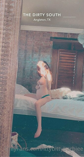 ittybittybarbiee Nude Leaks Photo 20