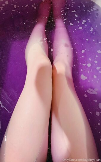 ittybittybean Nude Leaks Photo 11
