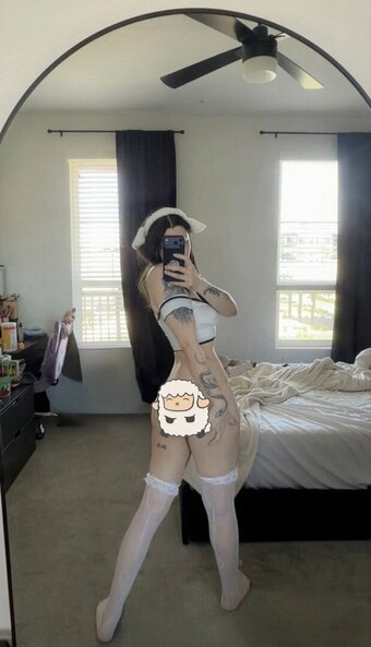 Ittybittymaee Nude Leaks Photo 4