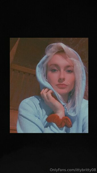 ittybritty08 Nude Leaks Photo 22