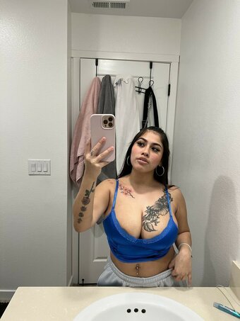 itzcatherineee / babesxoxocc / itzcatherinee Nude Leaks OnlyFans Photo 5