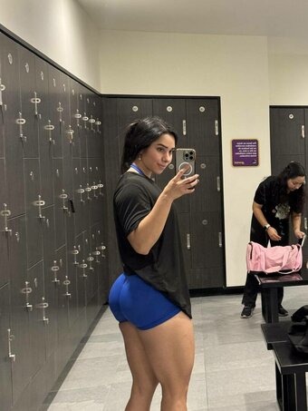Itzelsanchez90 / itzelsanchez itzel sanchez Nude Leaks Photo 3