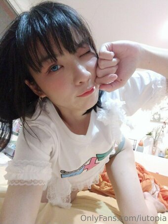 iutopia Nude Leaks Photo 8