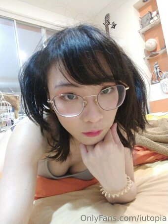 iutopia Nude Leaks Photo 12