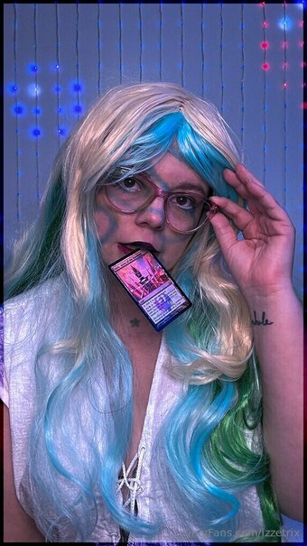 izzetrix Nude Leaks Photo 8