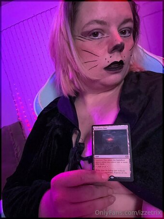 izzetrix Nude Leaks Photo 18