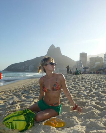 izzipoopi Nude Leaks Photo 5