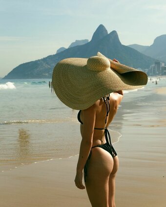 izzipoopi Nude Leaks Photo 9