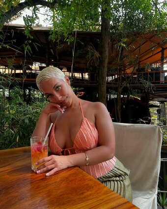izzypaigeee / everybodyhatespaigee / isabellajusticee / izzy.et / lovejusticeeee Nude Leaks OnlyFans Photo 4