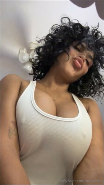 J281m / Mina Darling / mina281 Nude Leaks OnlyFans Photo 2