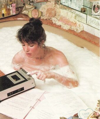 Jaclyn Smith / realjaclynsmith Nude Leaks Photo 18