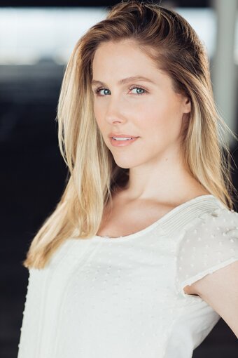 Jacqueline Hellmers Nude Leaks Photo 11