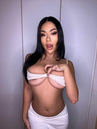 Jade Chen / jadechen / jadeyboba Nude Leaks OnlyFans Photo 10
