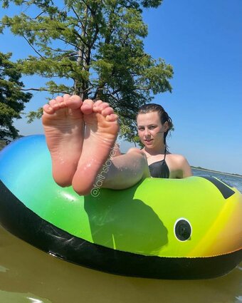 Jade Harmony / faithslovelyfeet / thefaithalice / thejadeharmony Nude Leaks OnlyFans Photo 24