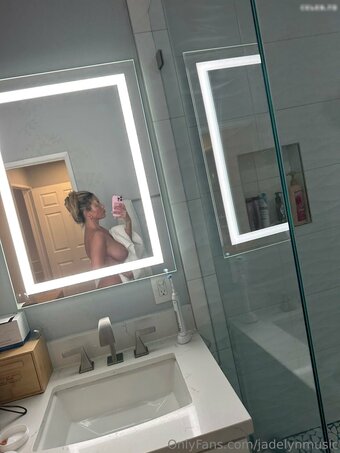 Jadelyn / jadelynmusic Nude Leaks OnlyFans Photo 10