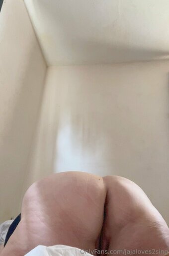 jajaloves2sing Nude Leaks Photo 29