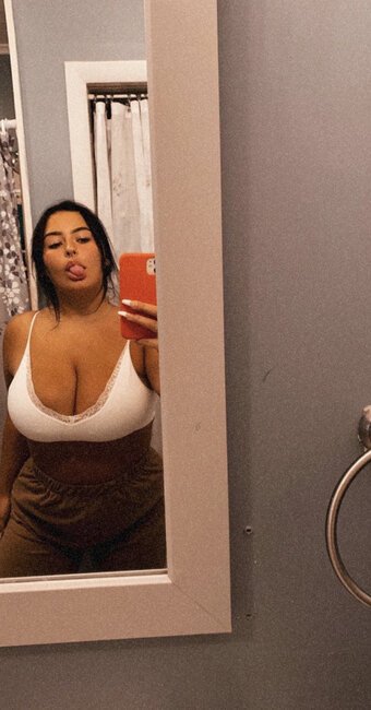 Jaley S / haleybrooks18 / jaleysotoo Nude Leaks OnlyFans Photo 8