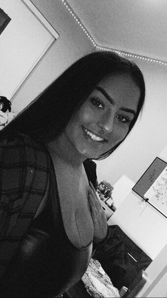 Jaley S / haleybrooks18 / jaleysotoo Nude Leaks OnlyFans Photo 15