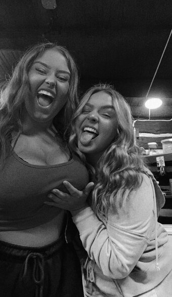 Jaley S / haleybrooks18 / jaleysotoo Nude Leaks OnlyFans Photo 26