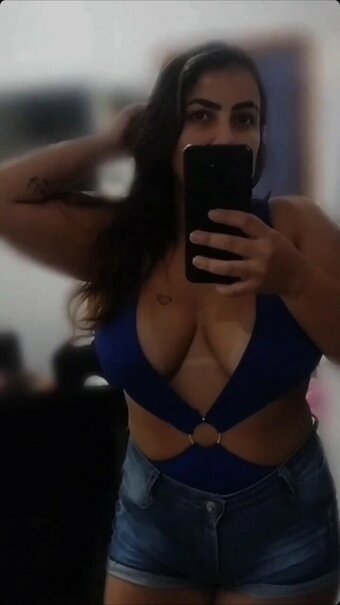 Jamilly Lis / Liihlisboa / jamillyylis Nude Leaks Photo 2