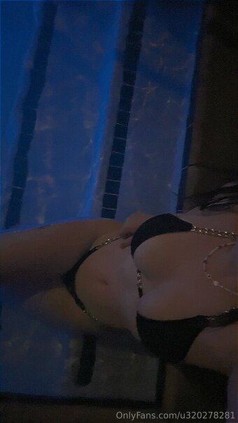 janec19 Nude Leaks Photo 4