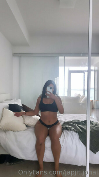 japjit.johal / japjitjohal Nude Leaks OnlyFans Photo 21