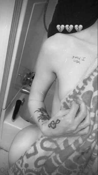 Jasmhyn_makeup / jasmhyn_modeling Nude Leaks OnlyFans Photo 13