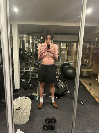 jayloganz Nude Leaks Photo 1