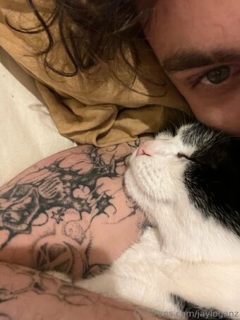 jayloganz Nude Leaks Photo 23