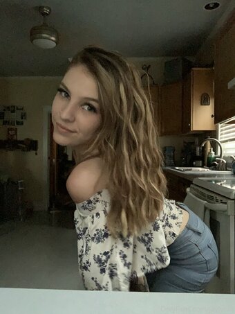 jaylynnt Nude Leaks Photo 25