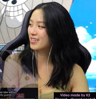 JDAnime's Devi / _dviy Nude Leaks Photo 2