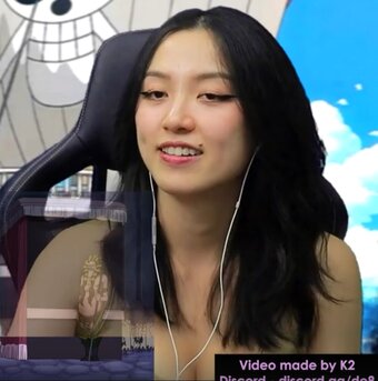 JDAnime's Devi / _dviy Nude Leaks Photo 7