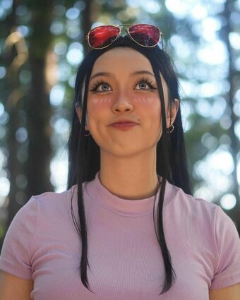 JDAnime's Devi / _dviy Nude Leaks Photo 13