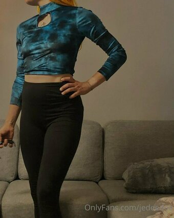 jedeedee Nude Leaks Photo 11