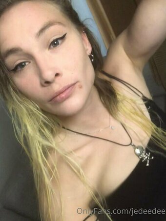 jedeedee Nude Leaks Photo 14