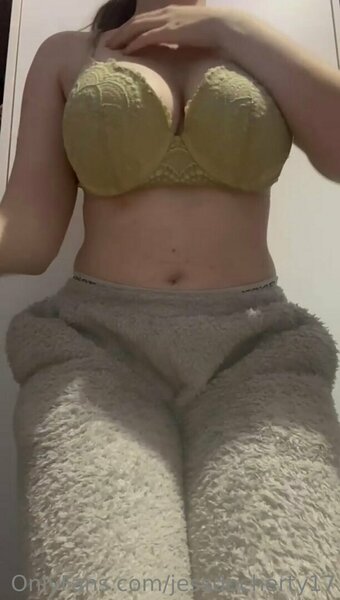 Jess Docherty / jessd535 / jessdochertysings Nude Leaks OnlyFans Photo 5