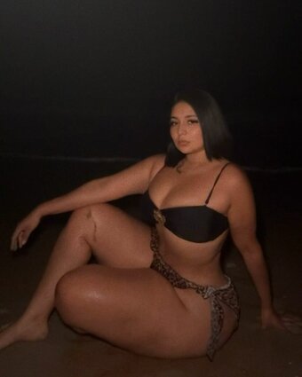 jess2foreign Nude Leaks Photo 4