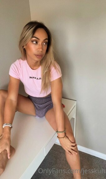 jesskuh / Jesshou_x33 / jesshou_x3 Nude Leaks OnlyFans Photo 12