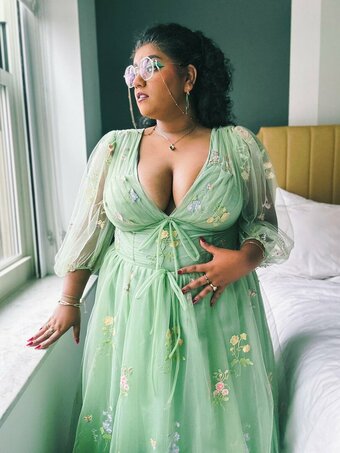 Jessnirvanapoet / Jessica Nirvana Ram / https: / rewritingdestiny Nude Leaks Photo 6