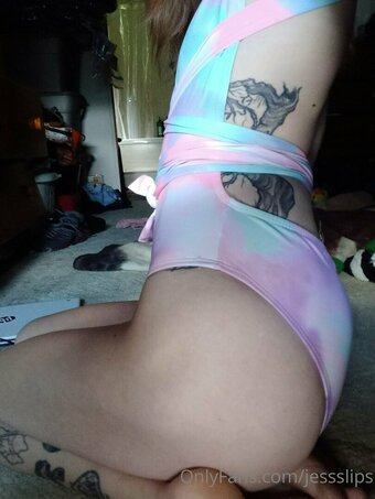 jessslips Nude Leaks Photo 3