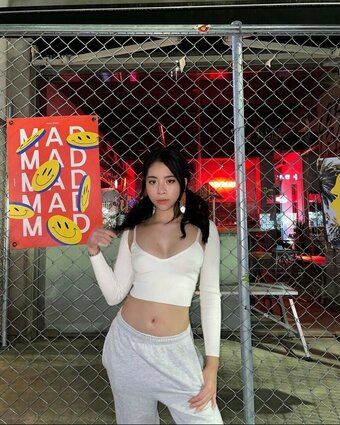 Jetsetchlo Nude Leaks Photo 10