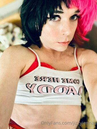 jizzyjennaa Nude Leaks Photo 3