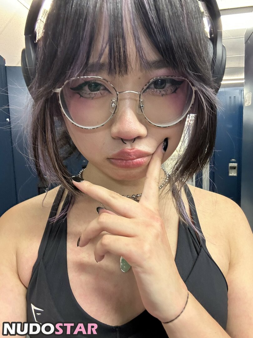 jjanether6 / Janet He / jjanethe / jjanethee Nude  4