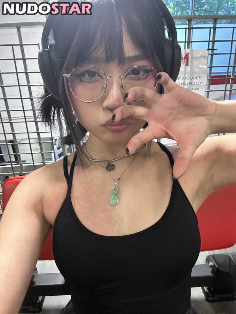 jjanether6 / Janet He / jjanethe / jjanethee Nude  7